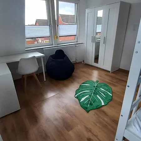 Ferienwohnung Dschungel Emden Exterior photo